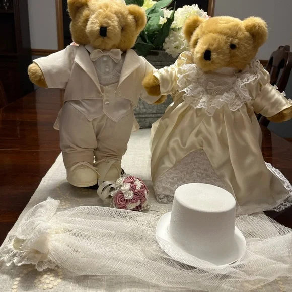 Wedding Teddy Bear Couple in Cream Outfits. Bride. Groom.